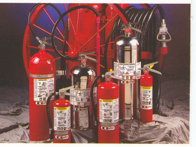 EXTINTORES PORTATILES Y SEMIFIJOS